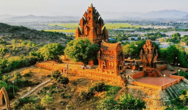 Nhà Xe Năm Lu – Dịch Vụ Vận Tải Hành Khách Uy Tín Tuyến Phan Rang Đi Sài Gòn